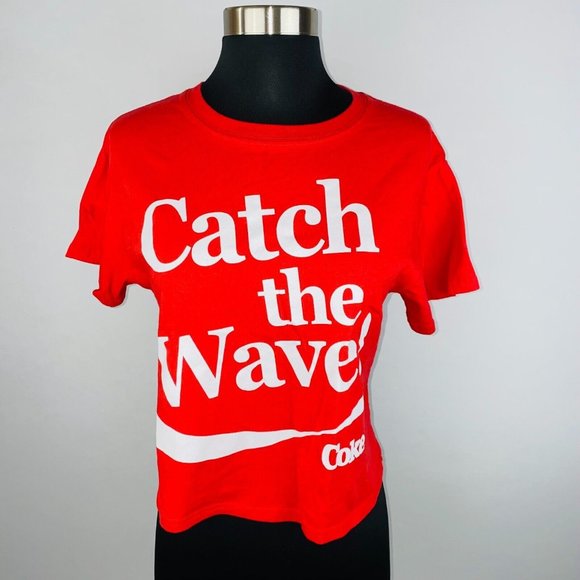 Coca Cola Soda Pop Catch The Wave Womens Small S Cropped Short Sleeve T-Shirt - Picture 2 of 5